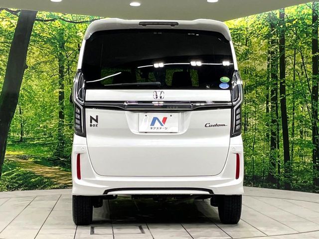 HONDA N BOX CUSTOM 4WD 2019