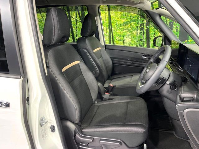 NISSAN SERENA  WG 4WD 2023