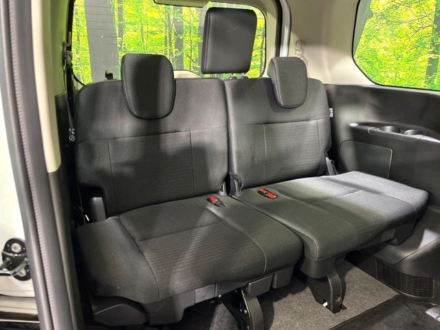 NISSAN SERENA  WG 4WD 2023