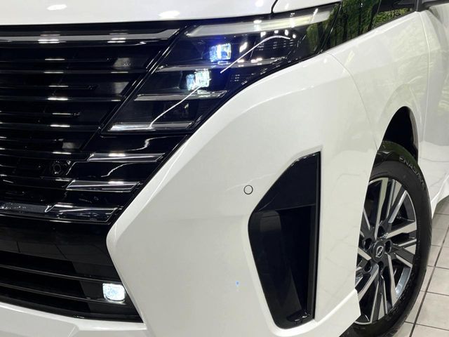 NISSAN SERENA  WG 4WD 2023