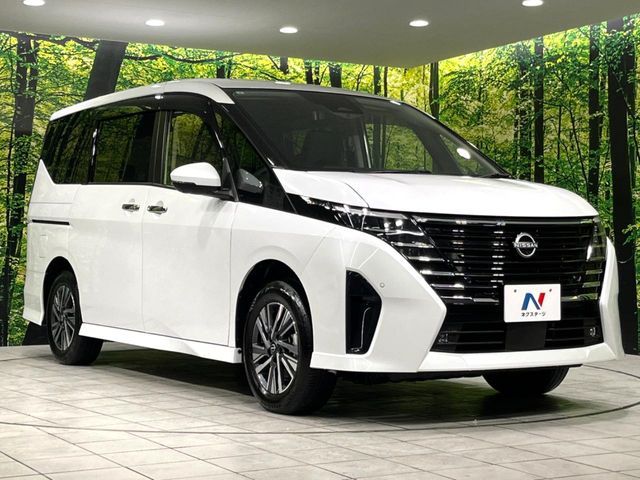 NISSAN SERENA  WG 4WD 2023
