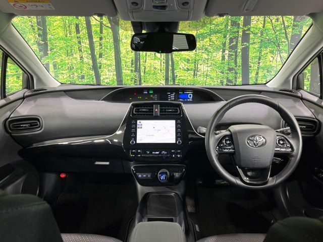 TOYOTA PRIUS 4WD 2022