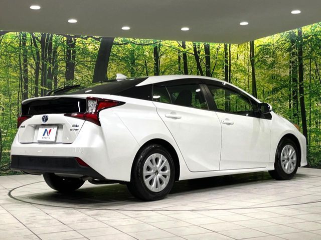 TOYOTA PRIUS 4WD 2022
