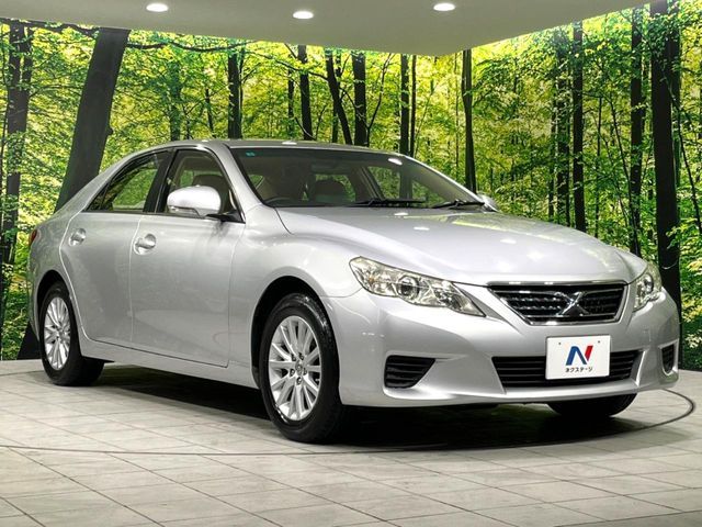 TOYOTA MARK X 2011