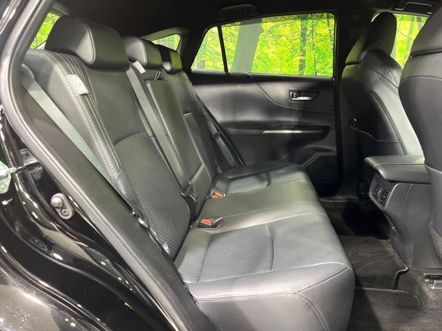 TOYOTA HARRIER 4WD 2023