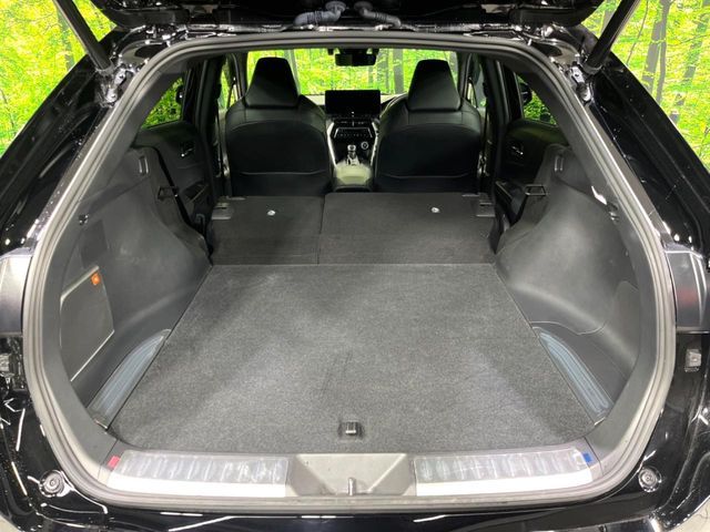 TOYOTA HARRIER 4WD 2023