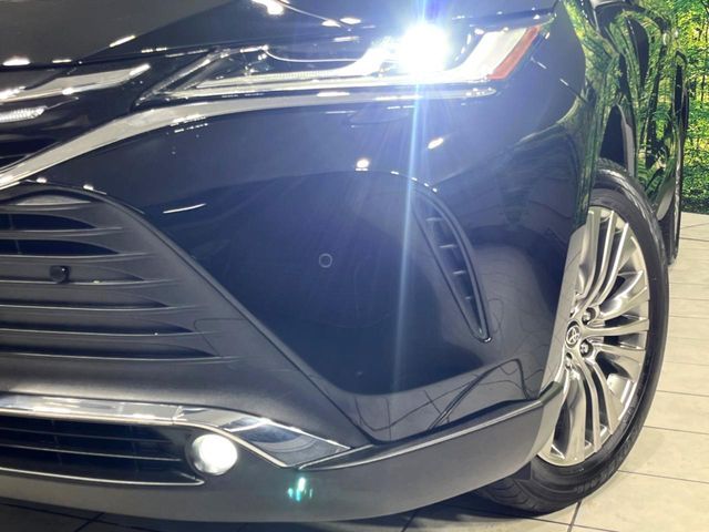 TOYOTA HARRIER 4WD 2023