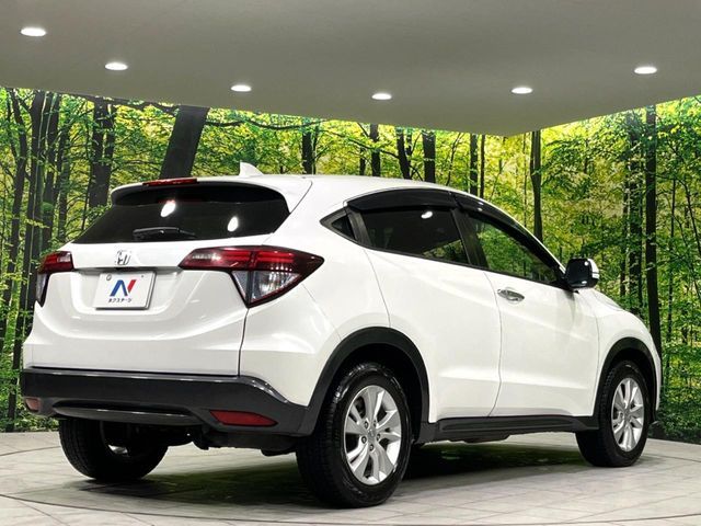 HONDA VEZEL HYBRID 4WD 2015