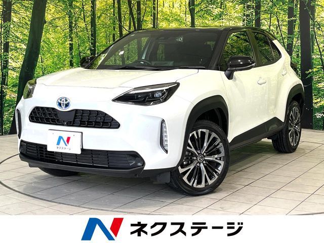 TOYOTA YARIS CROSS HYBRID 2023