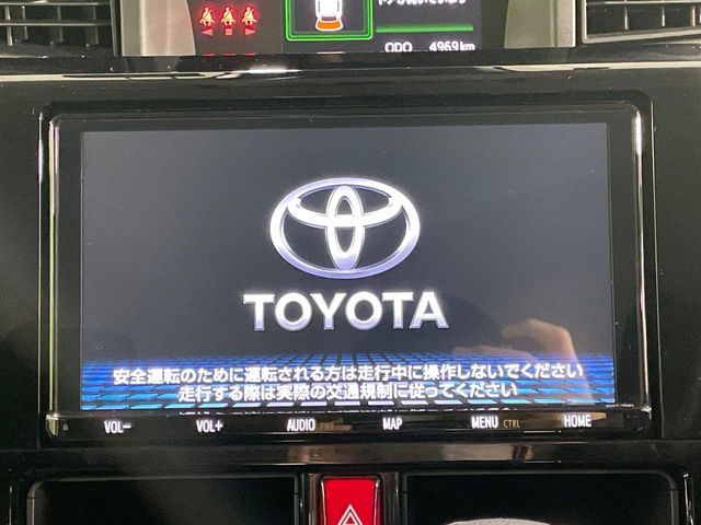 TOYOTA ROOMY 2021