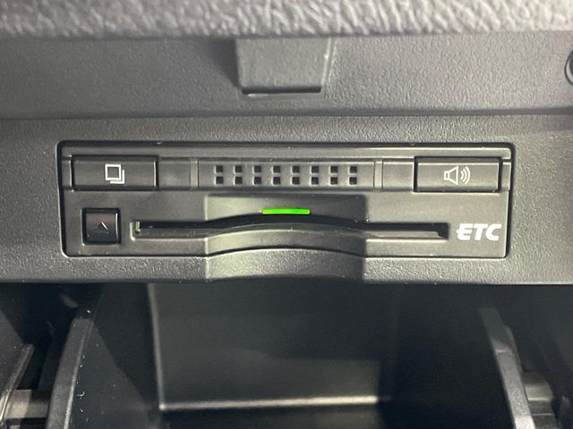 TOYOTA VELLFIRE 2015