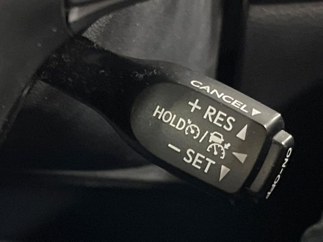 TOYOTA HARRIER 2WD 2017