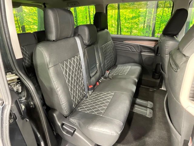 MITSUBISHI DELICA D:5 4WD 2024