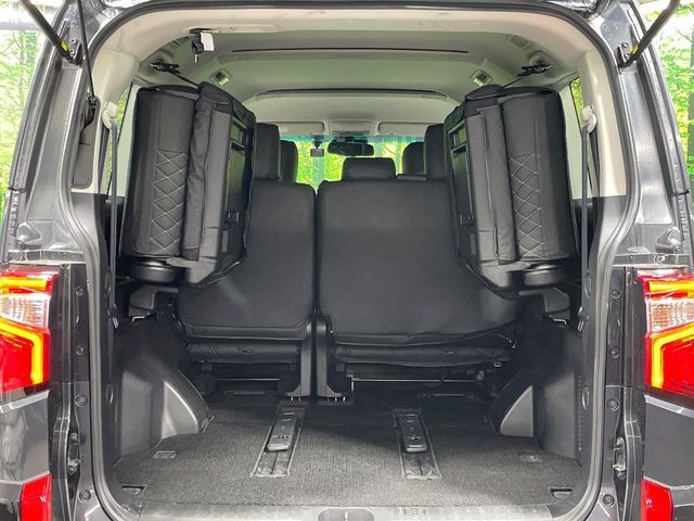 MITSUBISHI DELICA D:5 4WD 2024