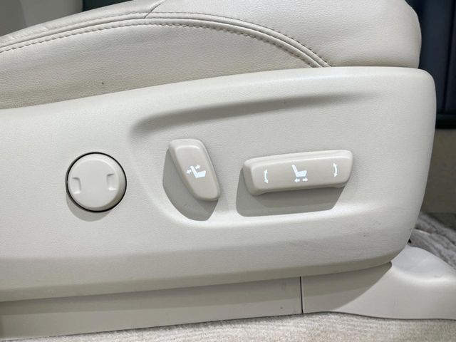 TOYOTA LANDCRUISER PRADO 2022