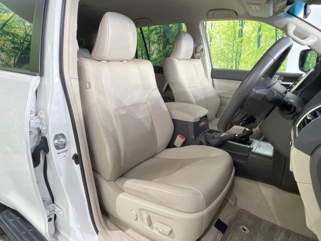 TOYOTA LANDCRUISER PRADO 2022