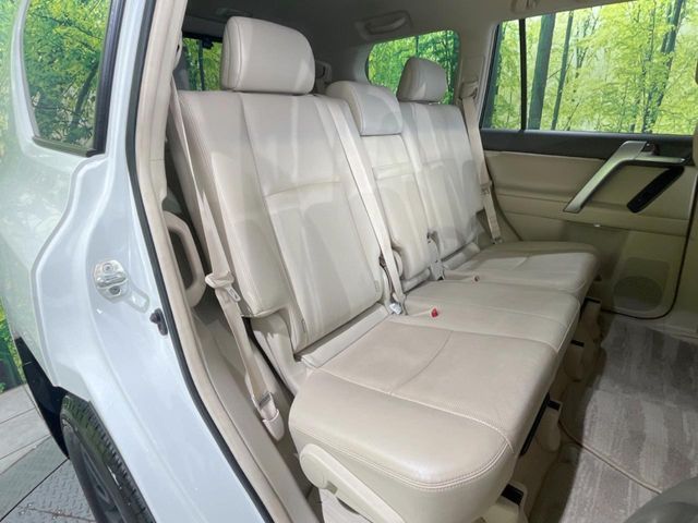 TOYOTA LANDCRUISER PRADO 2022