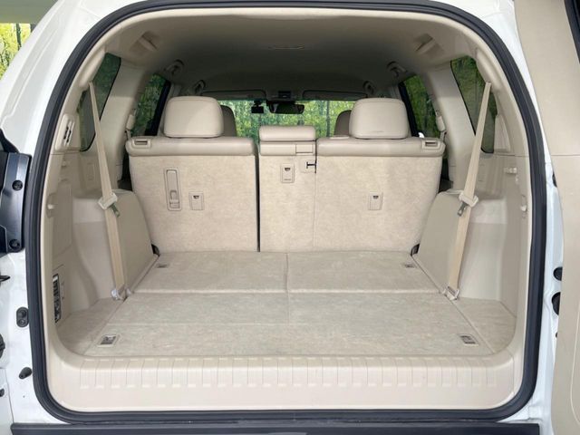 TOYOTA LANDCRUISER PRADO 2022