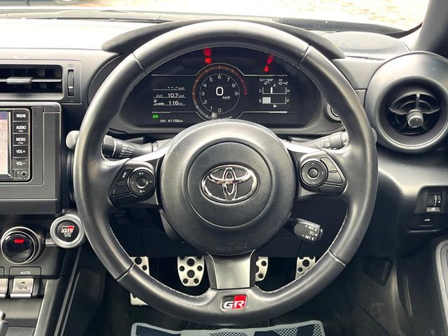TOYOTA GR86 2022
