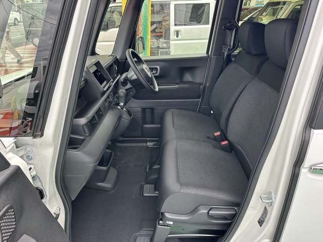 HONDA N BOX CUSTOM 2025