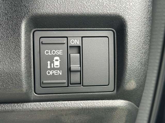 HONDA N BOX CUSTOM 2025