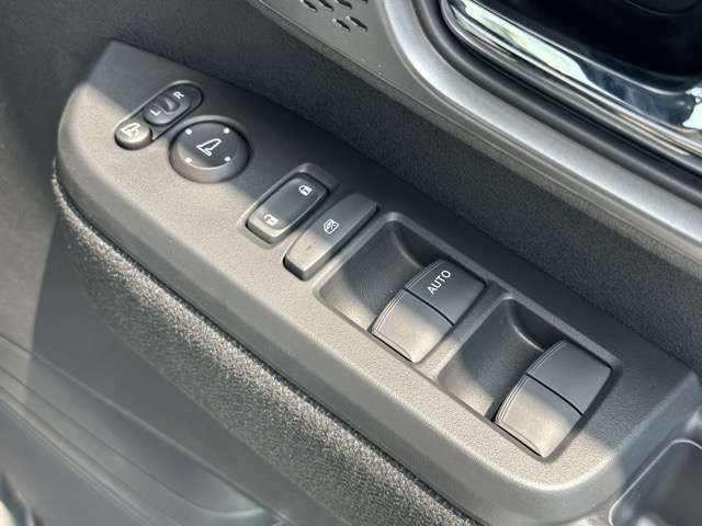 HONDA N BOX CUSTOM 2025