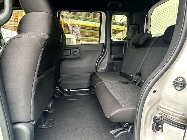 HONDA N BOX CUSTOM 2025