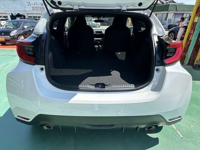 TOYOTA GR YARIS 2023