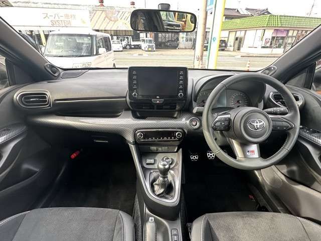 TOYOTA GR YARIS 2023