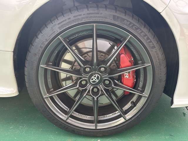 TOYOTA GR YARIS 2023