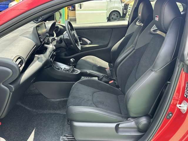 TOYOTA GR YARIS 2022