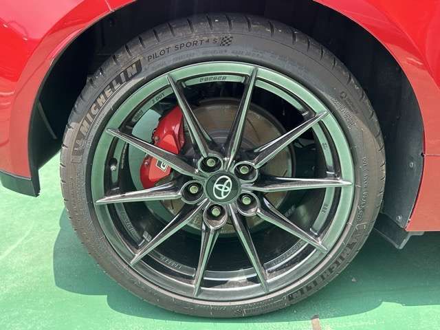 TOYOTA GR YARIS 2022