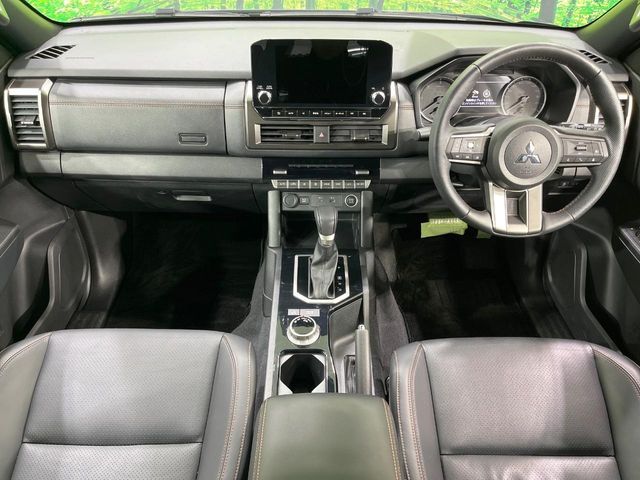 MITSUBISHI TRITON 2024