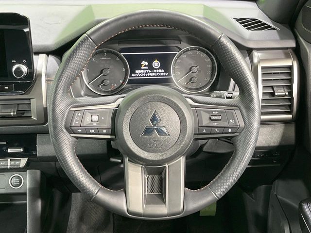 MITSUBISHI TRITON 2024