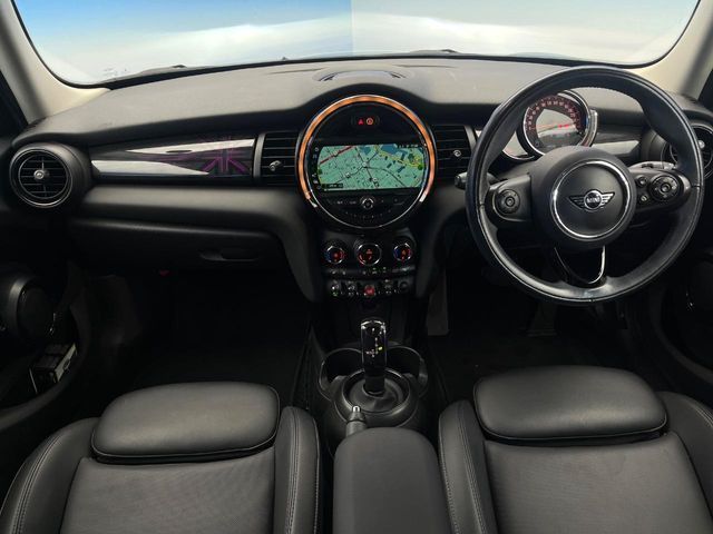 BMW MINI COOPER 5DOOR 2018