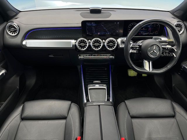 MERCEDES BENZ MERCEDES BENZ GLB 2024