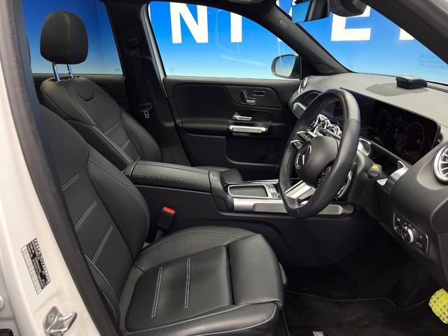 MERCEDES BENZ MERCEDES BENZ GLB 2024