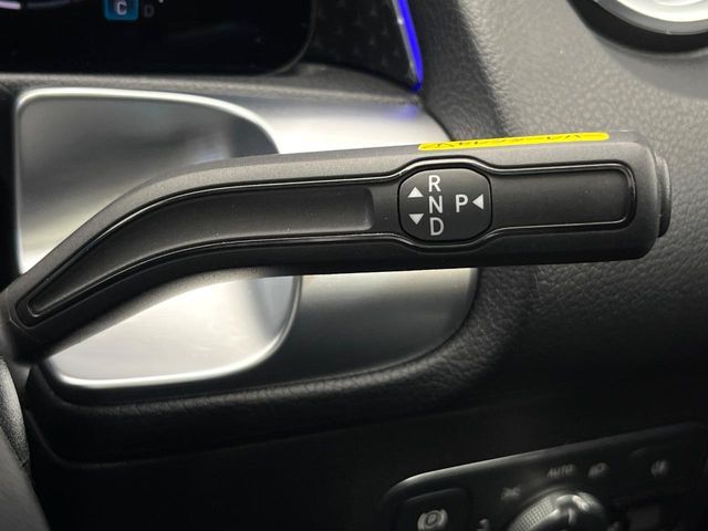 MERCEDES BENZ MERCEDES BENZ GLB 2024