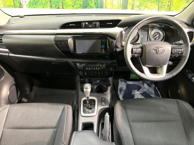 TOYOTA HILUX 4WD 2023