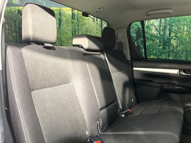 TOYOTA HILUX 4WD 2023