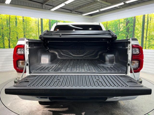 TOYOTA HILUX 4WD 2023