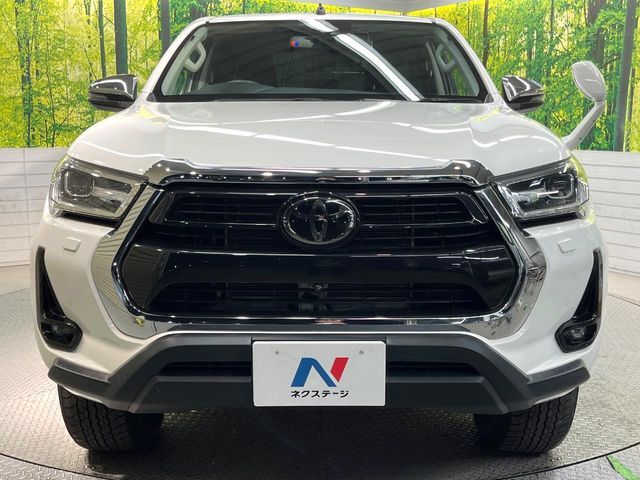 TOYOTA HILUX 4WD 2023