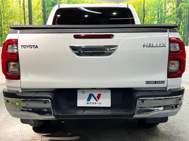 TOYOTA HILUX 4WD 2023