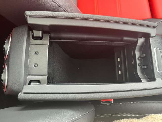 MERCEDES BENZ MERCEDES AMG GLA class 2024