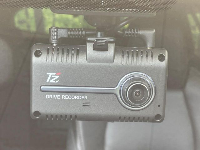 TOYOTA COROLLA TOURING HYBRID 2021