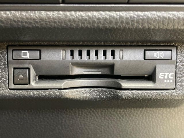 TOYOTA COROLLA TOURING HYBRID 2021