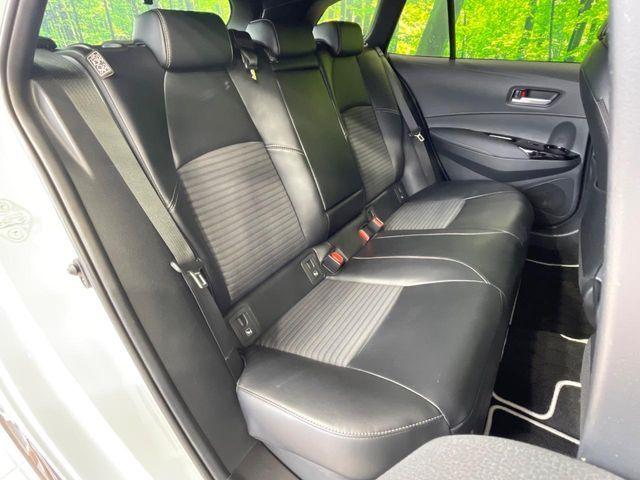 TOYOTA COROLLA TOURING HYBRID 2021