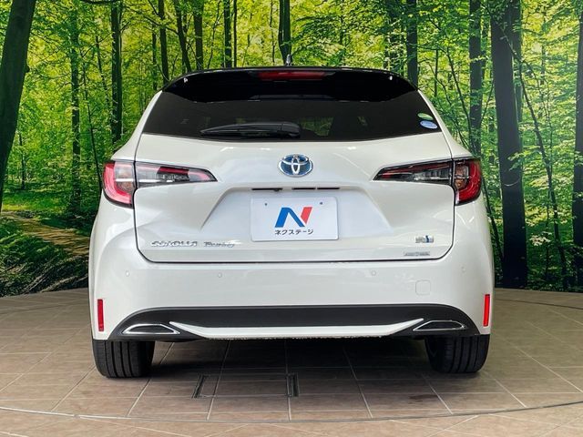 TOYOTA COROLLA TOURING HYBRID 2021