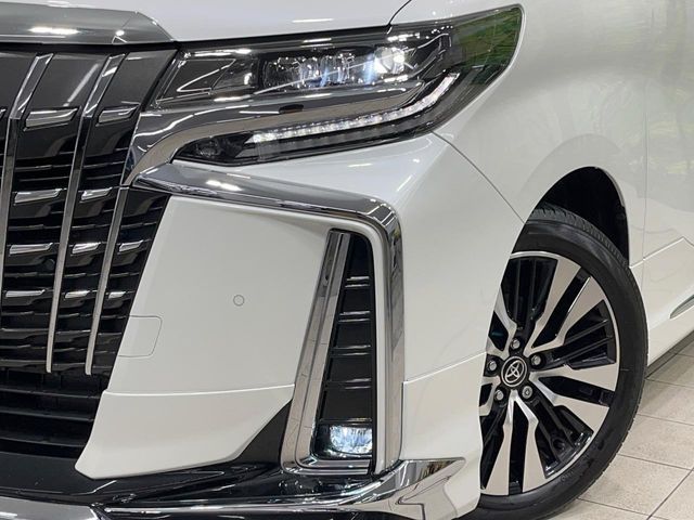 TOYOTA ALPHARD 2022