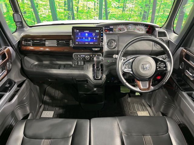 HONDA N BOX CUSTOM 2021